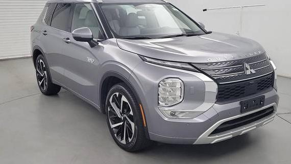 MITSUBISHI OUTLANDER 2023 JA4T5VA92PZ031839 image