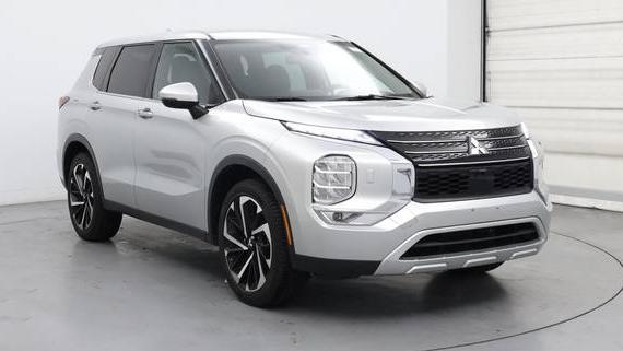 MITSUBISHI OUTLANDER 2023 JA4J4UA83PZ031229 image
