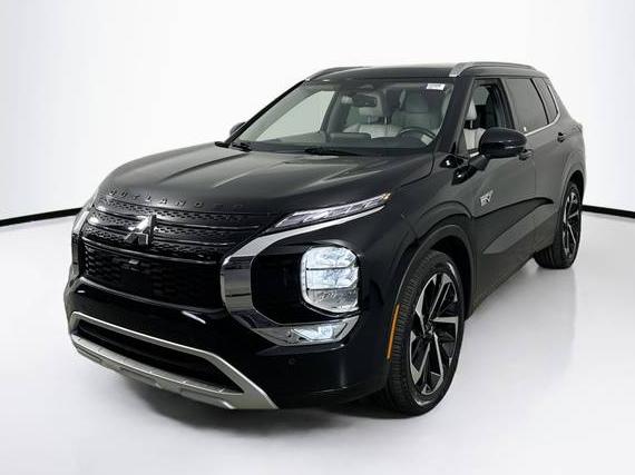 MITSUBISHI OUTLANDER 2023 JA4T5VA93PZ034068 image