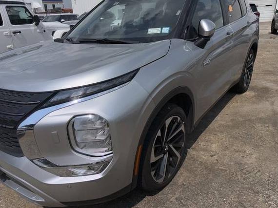 MITSUBISHI OUTLANDER 2023 JA4T5UA92PZ045153 image