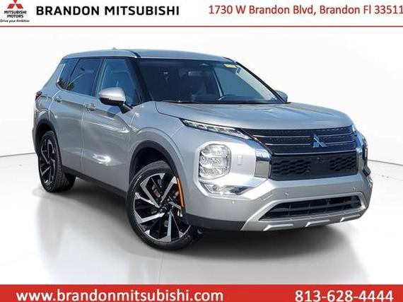 MITSUBISHI OUTLANDER 2023 JA4J4UA83PZ031635 image