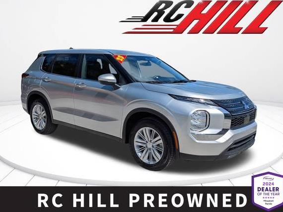 MITSUBISHI OUTLANDER 2023 JA4J3TA81PZ035664 image