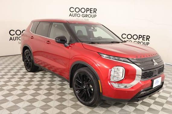 MITSUBISHI OUTLANDER 2023 JA4J3UA84PZ048625 image