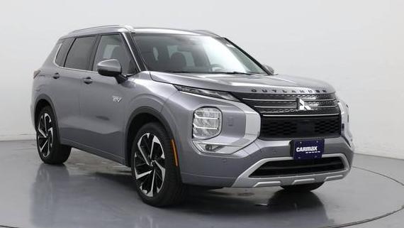 MITSUBISHI OUTLANDER 2023 JA4T5VA96PZ041838 image