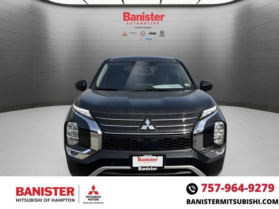MITSUBISHI OUTLANDER 2023 JA4T5VA9XPZ030423 image