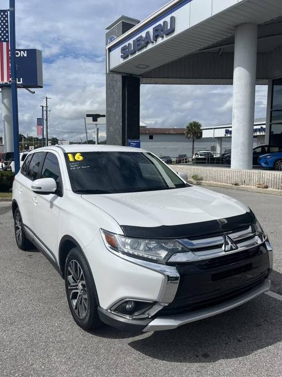 MITSUBISHI OUTLANDER 2016 JA4AD3A3XGZ020114 image