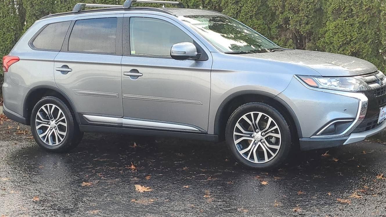 MITSUBISHI OUTLANDER 2016 JA4AZ3A35GZ000550 image