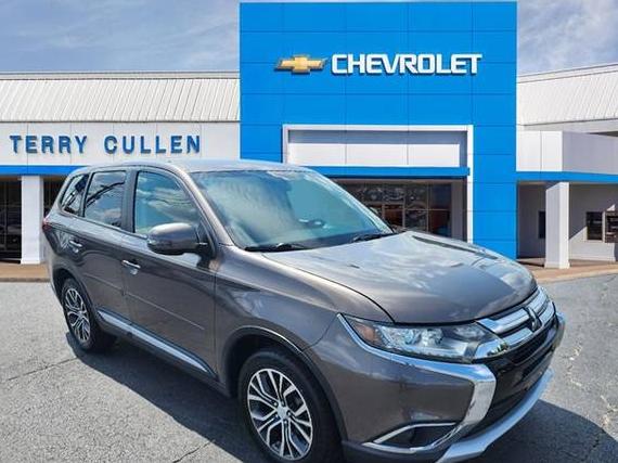 MITSUBISHI OUTLANDER 2016 JA4AD3A32GZ036632 image