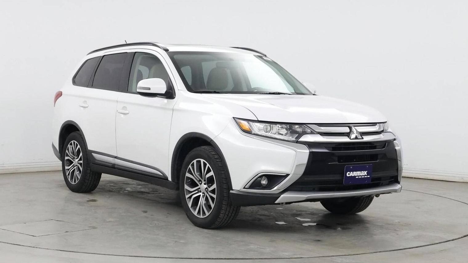 MITSUBISHI OUTLANDER 2016 JA4AZ3A37GZ065318 image