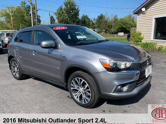 MITSUBISHI OUTLANDER 2016 JA4AR3AW4GZ043318 image