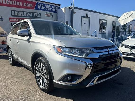 MITSUBISHI OUTLANDER 2019 JA4AD3A39KZ051413 image