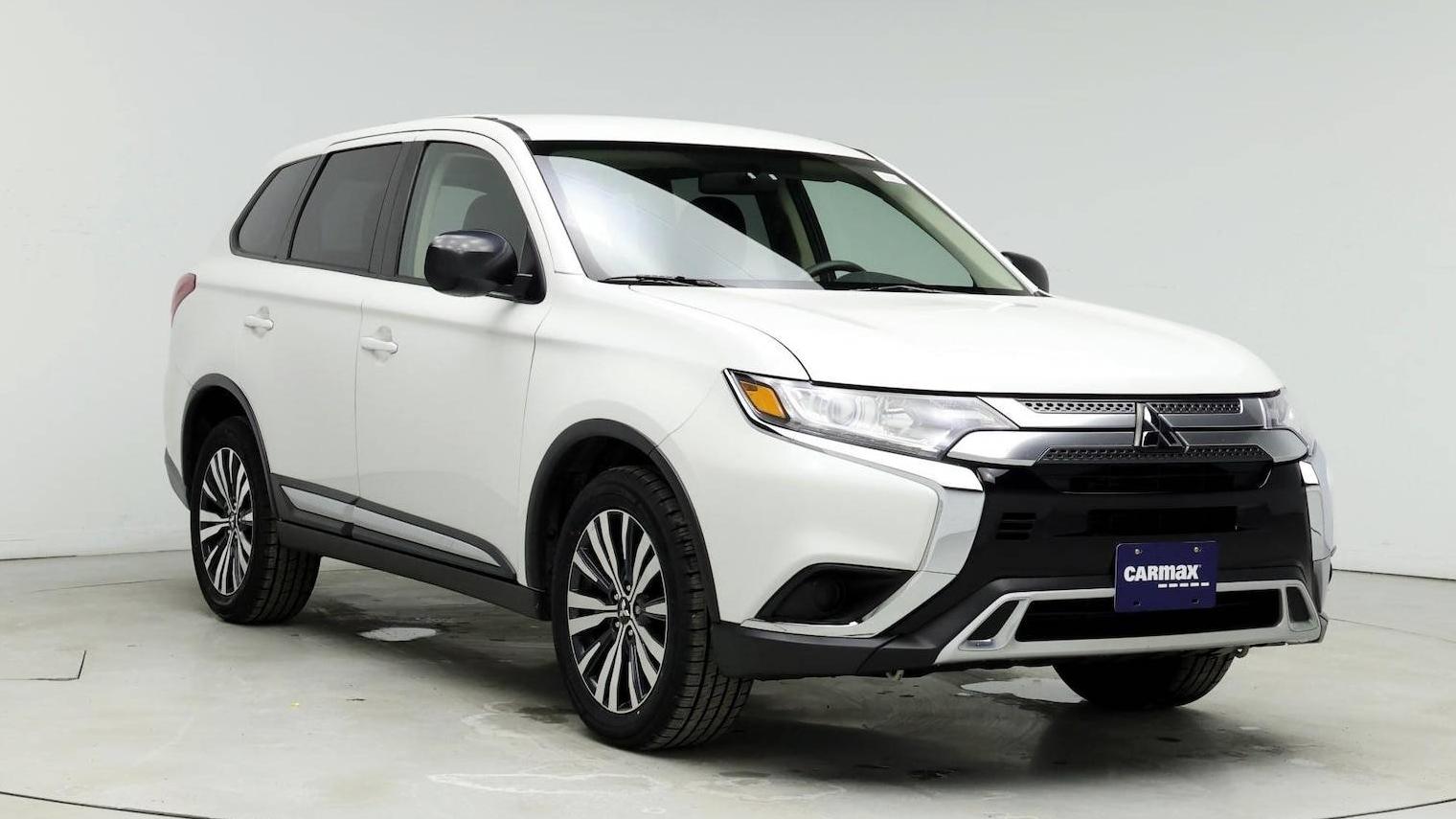 MITSUBISHI OUTLANDER 2019 JA4AZ3A35KZ035694 image