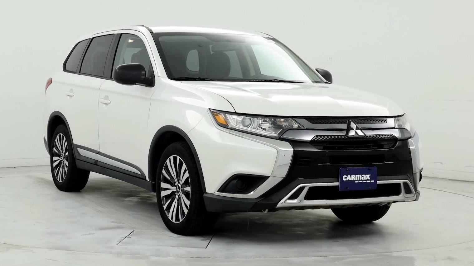 MITSUBISHI OUTLANDER 2019 JA4AD2A37KZ055955 image