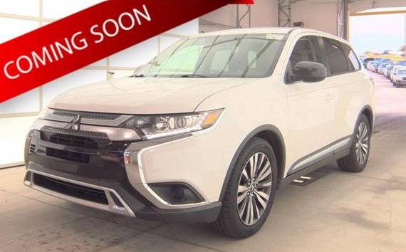 MITSUBISHI OUTLANDER 2019 JA4AD2A30KZ003583 image