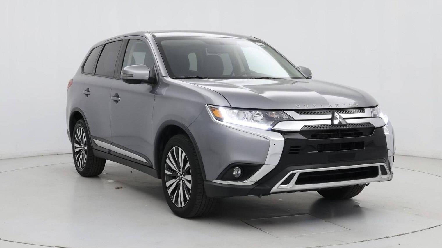 MITSUBISHI OUTLANDER 2019 JA4AD3A3XKZ038671 image