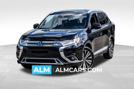 MITSUBISHI OUTLANDER 2018 JA4AD3A34JZ064973 image