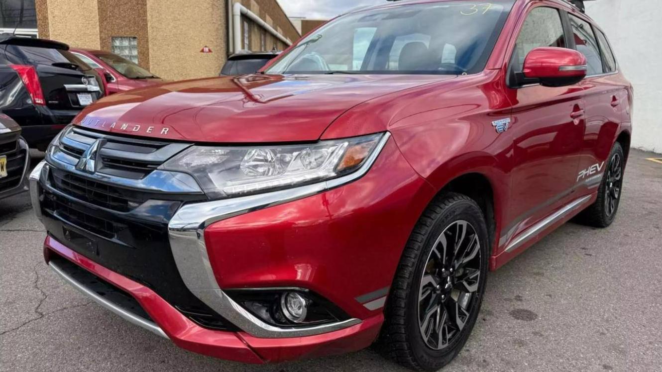 MITSUBISHI OUTLANDER 2018 JA4J24A55JZ027637 image