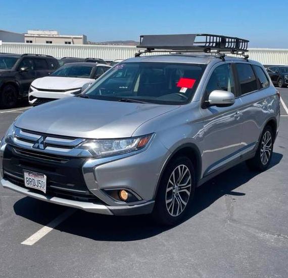 MITSUBISHI OUTLANDER 2018 JA4AZ3A39JZ042078 image