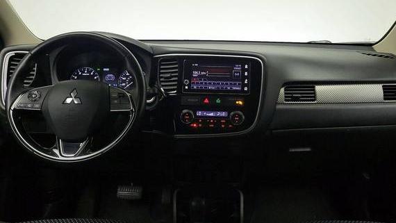 MITSUBISHI OUTLANDER 2018 JA4AZ3A39JZ040900 image MITSUBISHI OUTLANDER 2018 JA4AZ3A39JZ040900 image