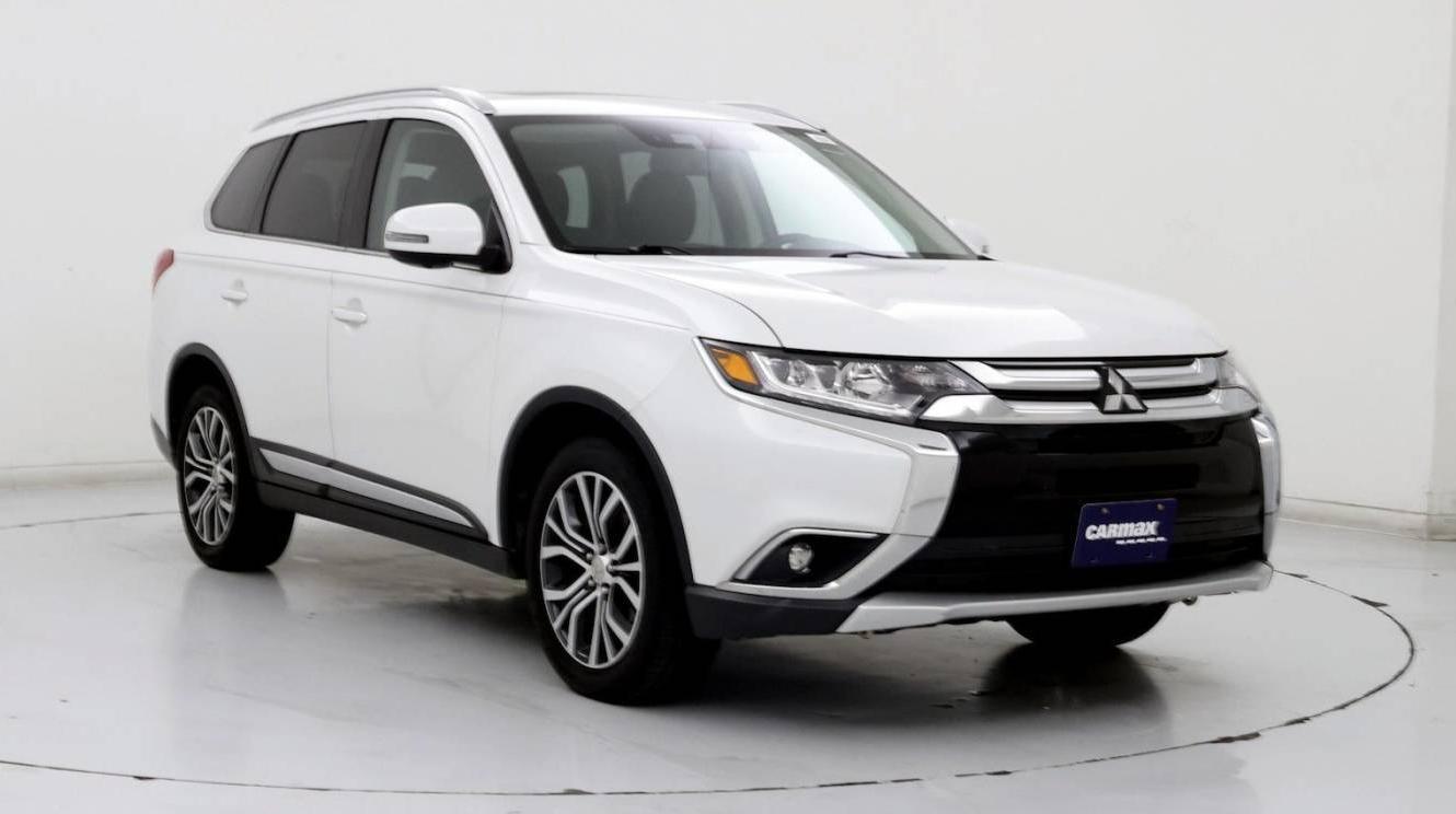 MITSUBISHI OUTLANDER 2018 JA4AD3A30JZ014684 image