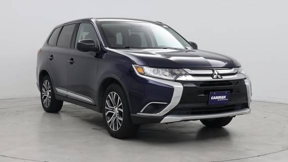 MITSUBISHI OUTLANDER 2018 JA4AD2A35JZ062028 image