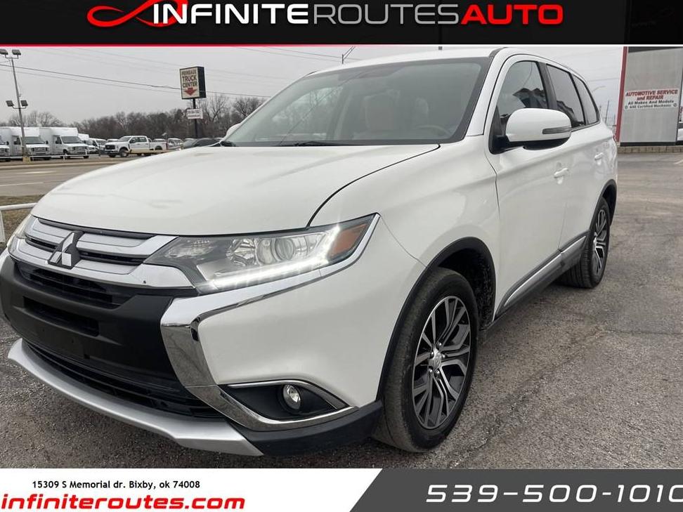 MITSUBISHI OUTLANDER 2018 JA4AD3A3XJZ037017 image