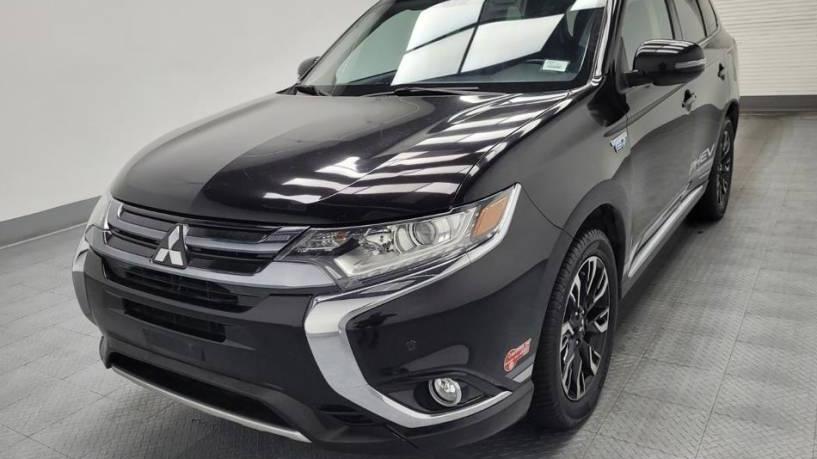 MITSUBISHI OUTLANDER 2018 JA4J24A56JZ032779 image