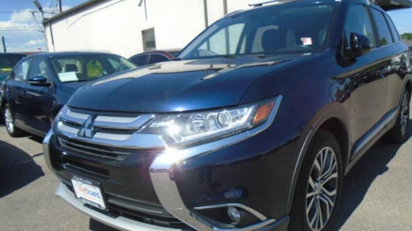 MITSUBISHI OUTLANDER 2017 JA4AZ3A37HZ056085 image