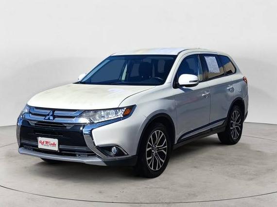 MITSUBISHI OUTLANDER 2017 JA4AD3A34HZ055152 image