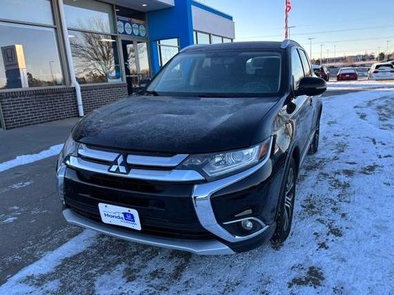MITSUBISHI OUTLANDER 2017 JA4AD3A3XHZ066057 image MITSUBISHI OUTLANDER 2017 JA4AD3A3XHZ066057 image