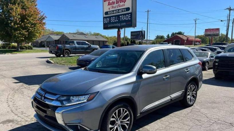 MITSUBISHI OUTLANDER 2017 JA4AZ3A38HZ021443 image