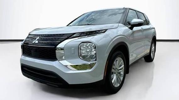 MITSUBISHI OUTLANDER 2024 JA4J4UA8XRZ067390 image