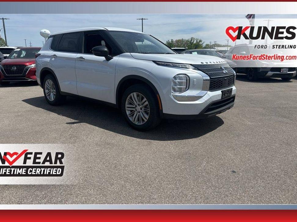 MITSUBISHI OUTLANDER 2024 JA4J4UA84RZ017312 image