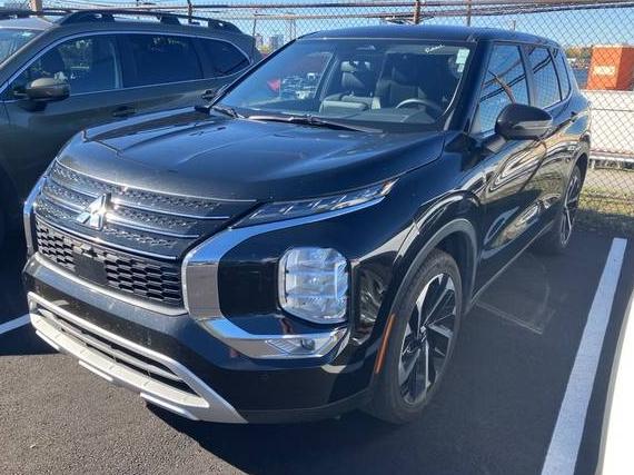 MITSUBISHI OUTLANDER 2024 JA4J4VA82RZ089969 image