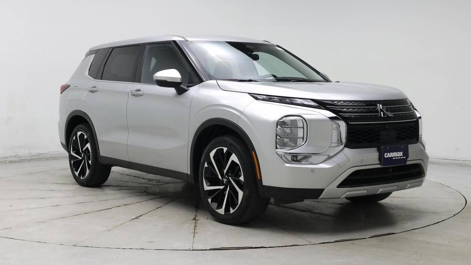 MITSUBISHI OUTLANDER 2024 JA4J3VA83RZ051590 image