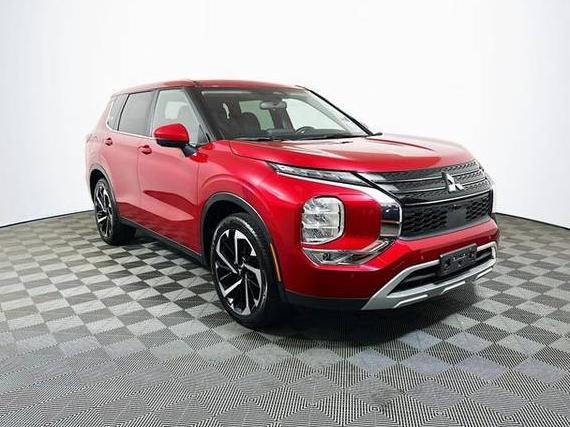 MITSUBISHI OUTLANDER 2024 JA4J3VA8XRZ080505 image