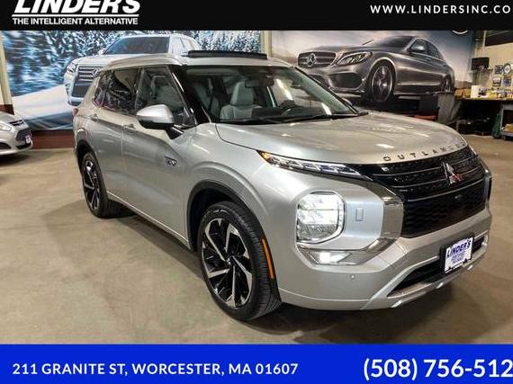 MITSUBISHI OUTLANDER 2024 JA4T5WA9XRZ049921 image