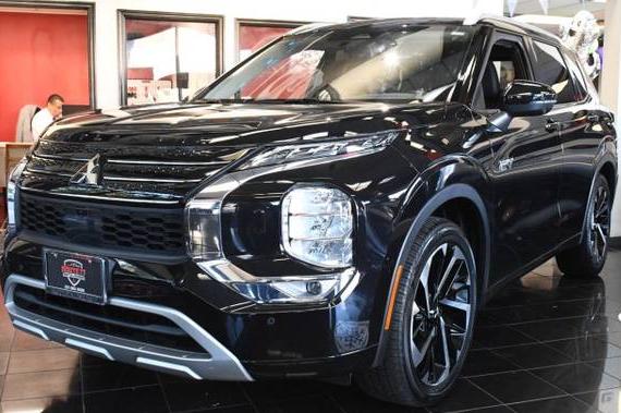 MITSUBISHI OUTLANDER 2024 JA4T5WA90RZ013770 image MITSUBISHI OUTLANDER 2024 JA4T5WA90RZ013770 image