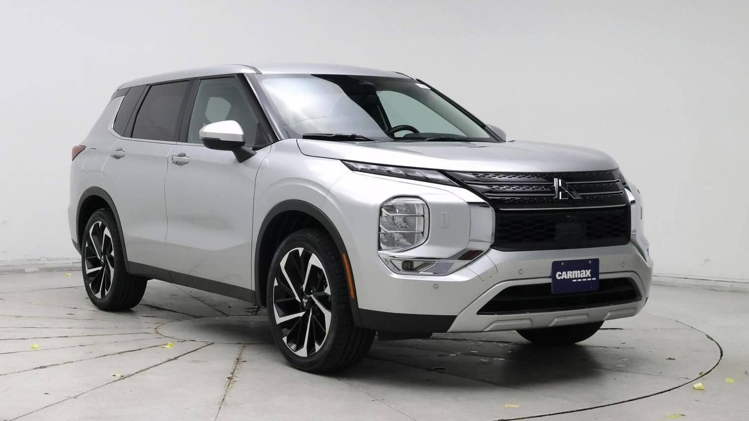 MITSUBISHI OUTLANDER 2024 JA4J4VA85RZ053550 image