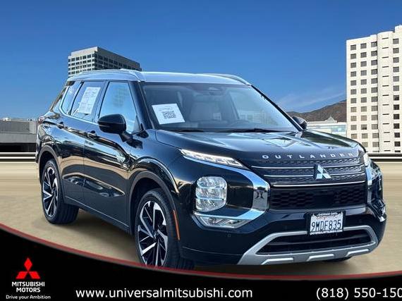 MITSUBISHI OUTLANDER 2024 JA4T5WA97RZ041016 image