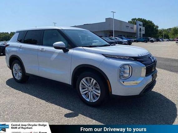 MITSUBISHI OUTLANDER 2024 JA4J4UA84RZ066025 image