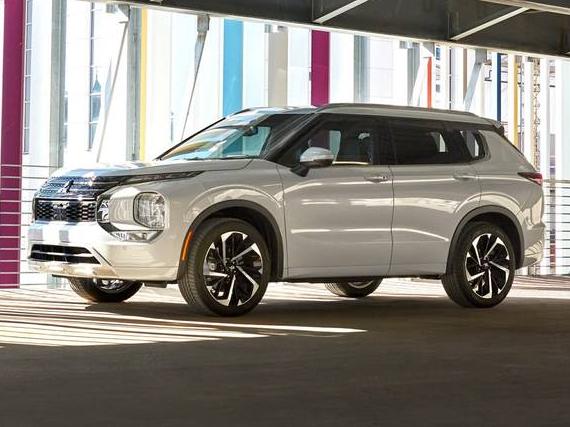 MITSUBISHI OUTLANDER 2024 JA4J3VA88RZ032176 image