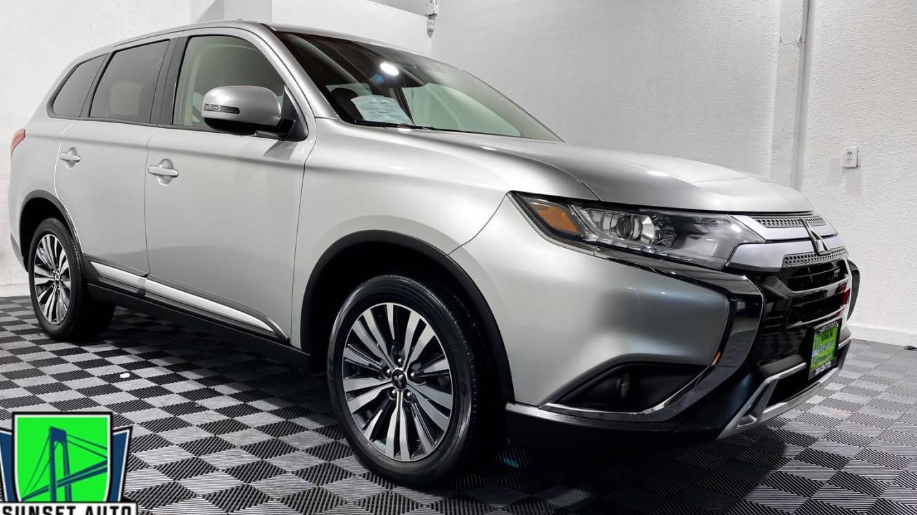 MITSUBISHI OUTLANDER 2020 JA4AZ3A36LZ022048 image