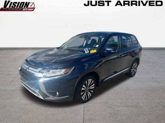 MITSUBISHI OUTLANDER 2020 JA4AZ3A32LZ004548 image