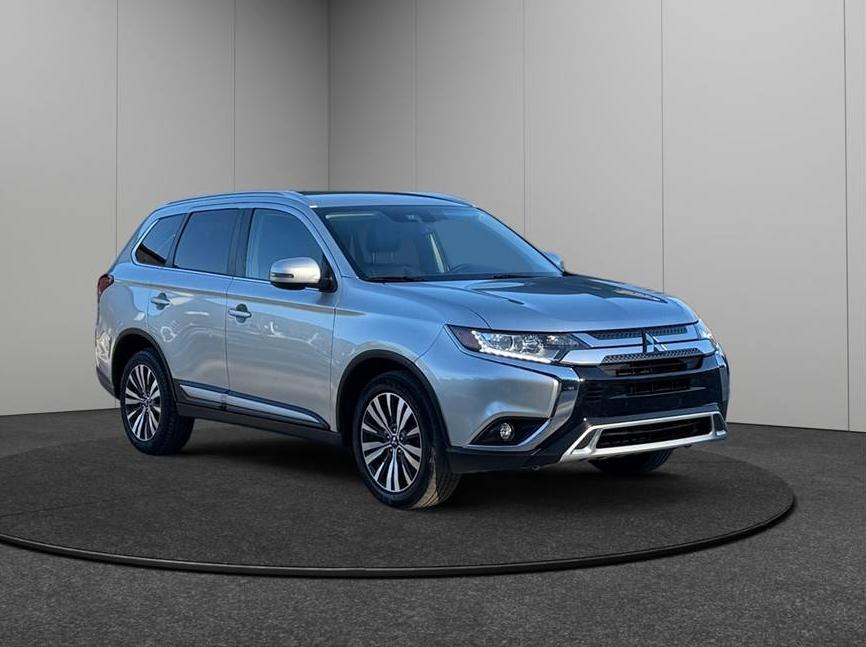 MITSUBISHI OUTLANDER 2020 JA4AD3A3XLZ033357 image