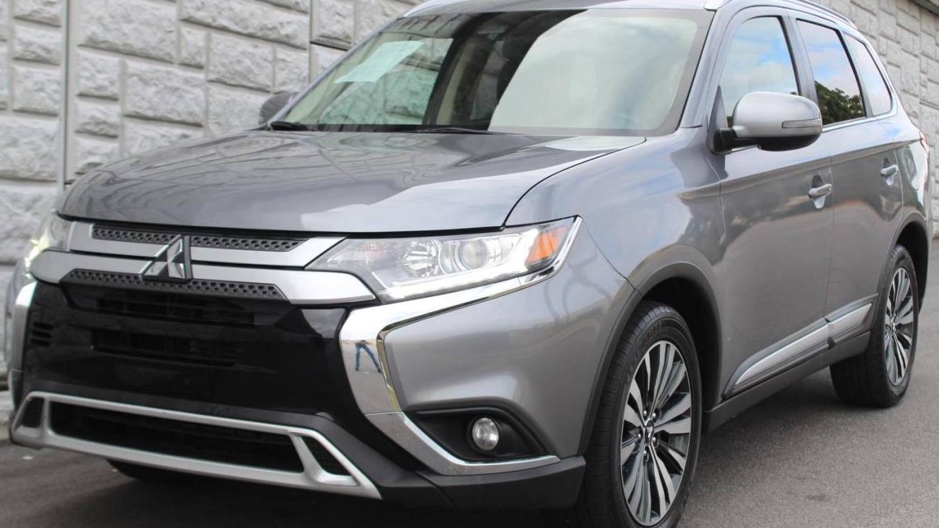 MITSUBISHI OUTLANDER 2020 JA4AD3A33LJ000635 image