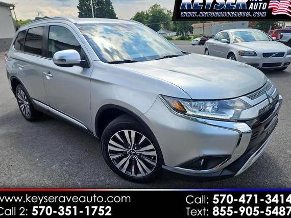 MITSUBISHI OUTLANDER 2020 JA4AZ3A32LZ036495 image