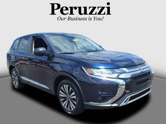 MITSUBISHI OUTLANDER 2020 JA4AD2A30LZ006355 image