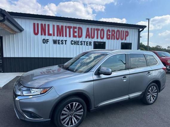 MITSUBISHI OUTLANDER 2020 JA4AD3A36LZ043156 image