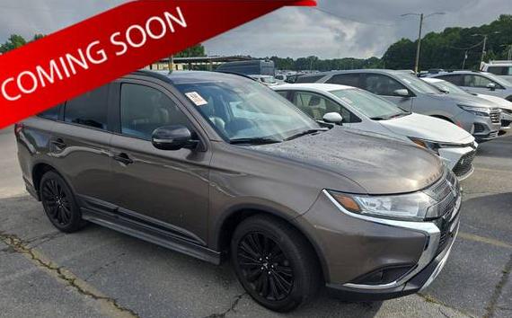 MITSUBISHI OUTLANDER 2020 JA4AD3A32LZ007108 image